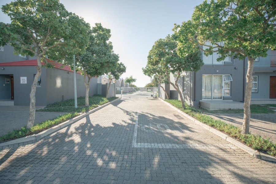 2 Bedroom Property for Sale in Buh Rein Estate Western Cape